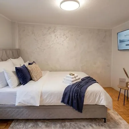 Mini 3 Apartman *